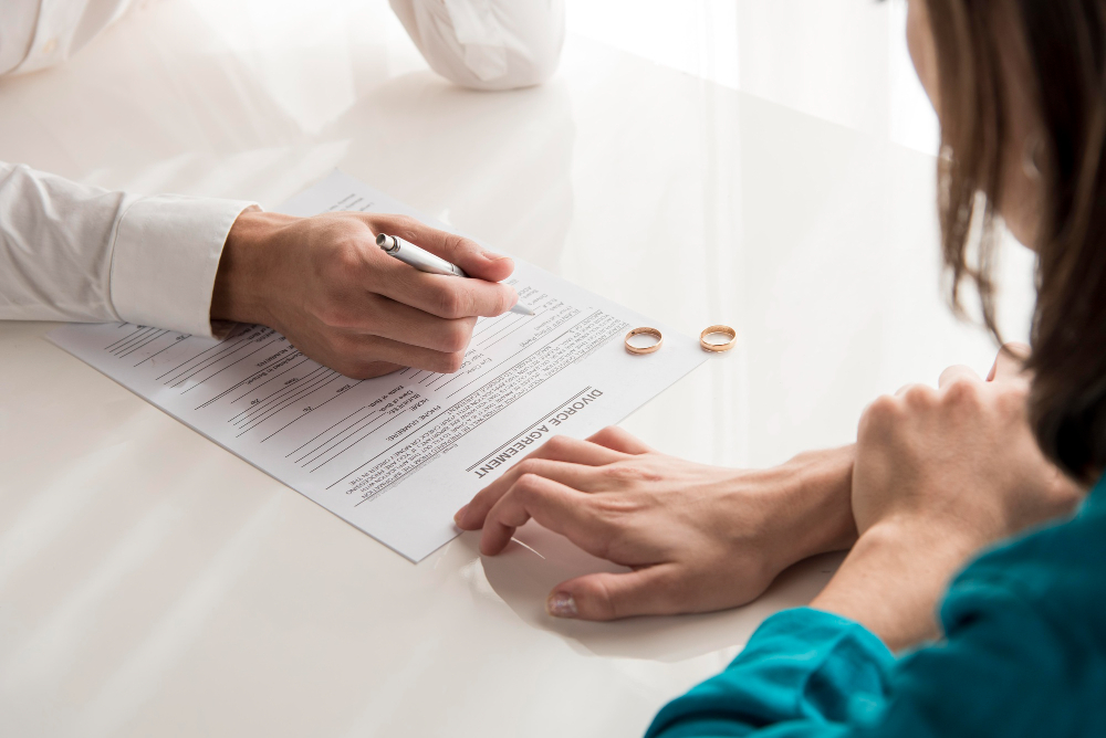 Guide to Dividing Assets in a Collaborative Divorce