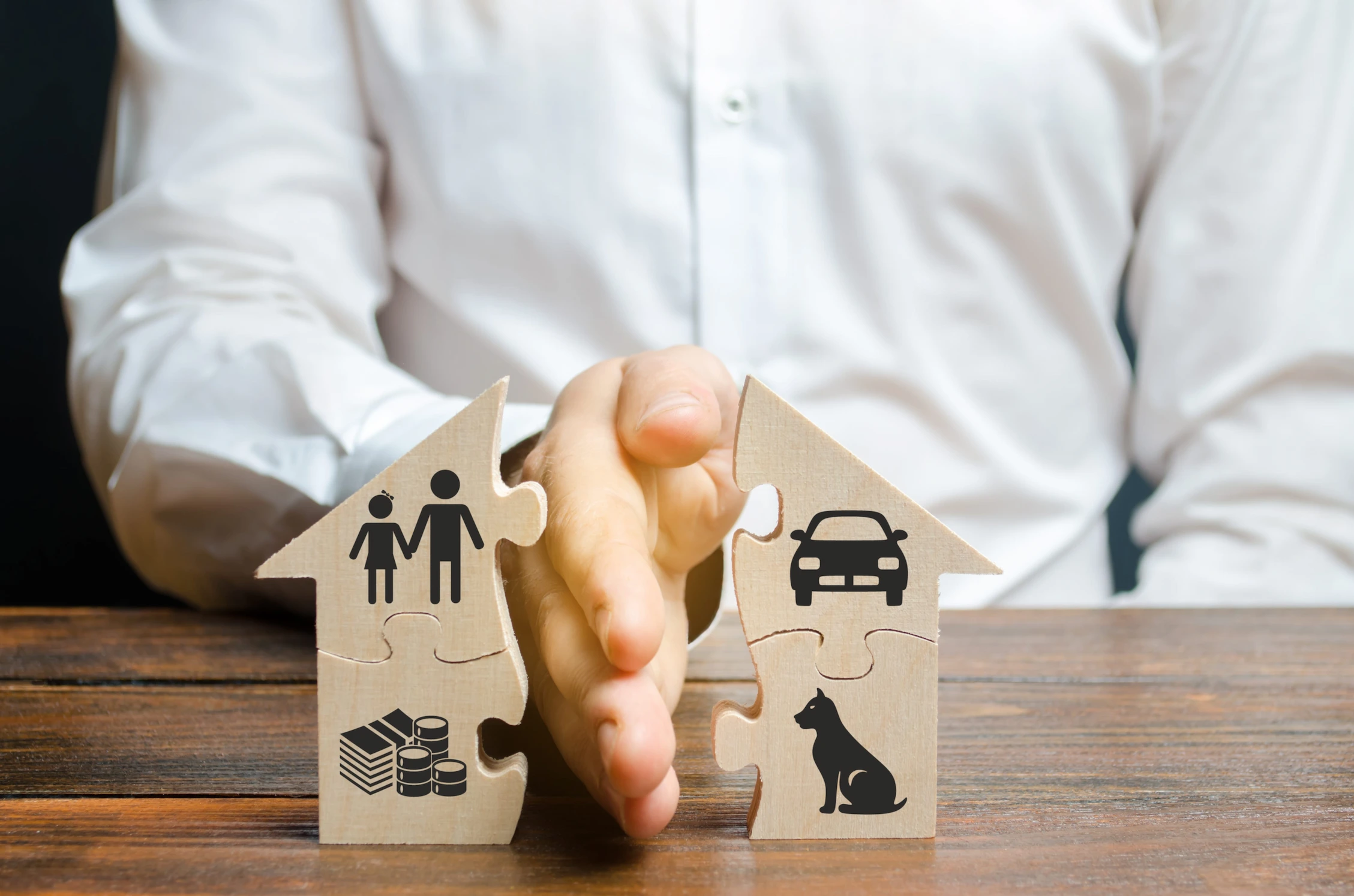 Family navigating divorce and child custody decisions in Washington